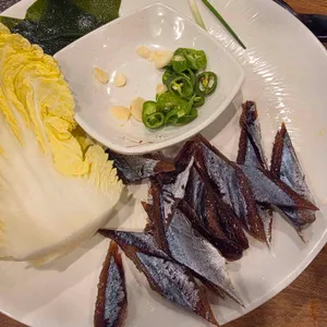 강릉엄지네꼬막집 사진 1