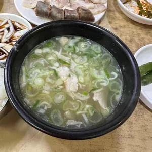 본전돼지국밥 사진