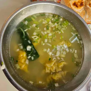 팔방교자 리뷰 사진