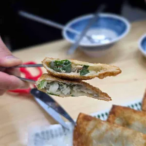 불티나손만두 사진