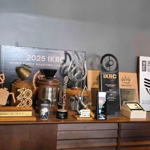 시그니쳐로스터스 대표 사진