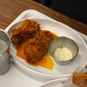 치킨버거클럽 사진