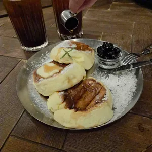 젠젠 대표 사진