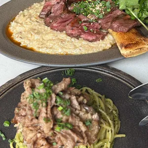 심퍼티쿠시 사진