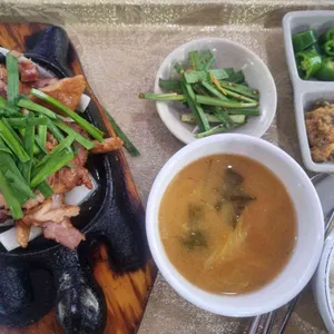 숯불석쇠불고기쌈밥&냉면 싸미랑 사진 1