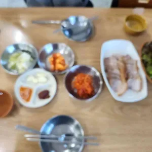 유명식당 대표 사진