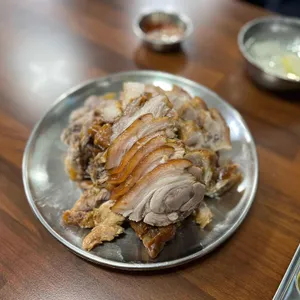 평안도 족발집 사진 2