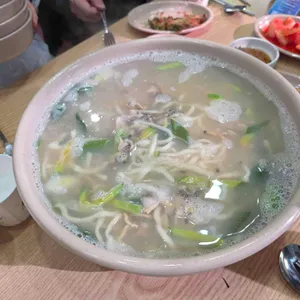 밀알바지락칼국수 사진 1