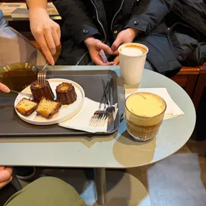 브라운홀릭 리뷰 사진