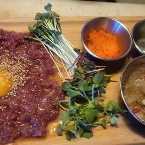 육회공작소 사진