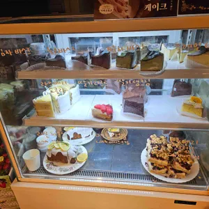 카페오슬로 리뷰 사진