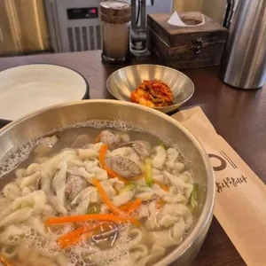 인생보쌈칼국수 사진