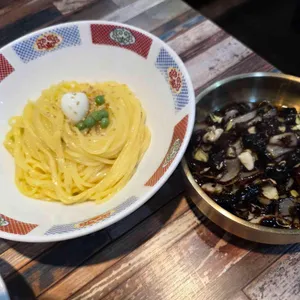 조개맛본돼지 사진