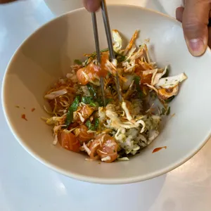 육회바른연어 사진