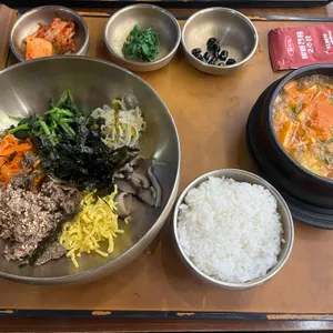 명가의 뜰 사진