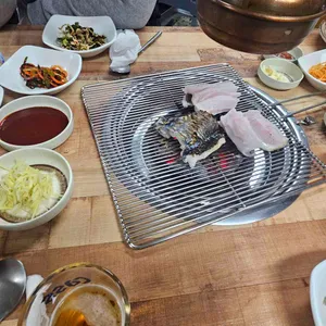 어랑어랑 장어조개구이전문점 사진