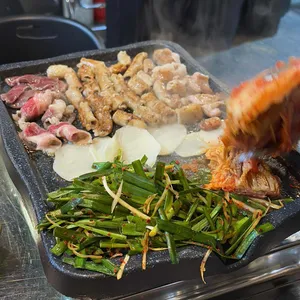 원조한우곱창돼지촌 사진 1