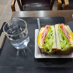 예그리나 사진 1