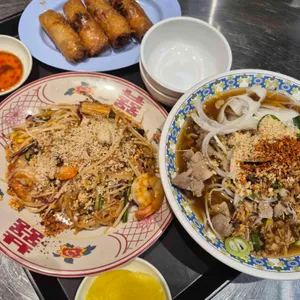 뭄 알로이 대표 사진