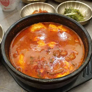 완뚝순두부 대표 사진