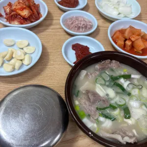 성주돼지국밥 사진