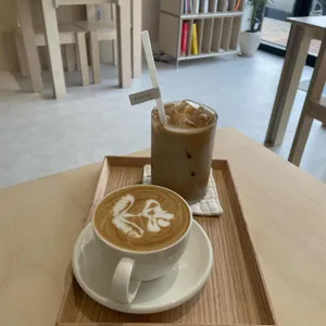 미온수 커피 로스터스 리뷰 사진