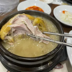 고봉삼계탕 사진