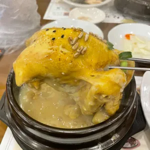 고봉삼계탕 사진