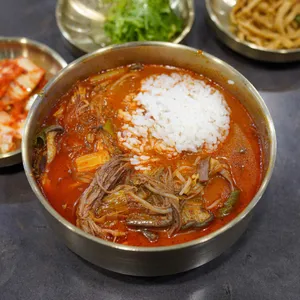 육참 사진