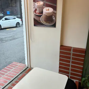 카페온더문 리뷰 사진