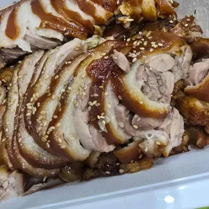 본심오향족발 사진