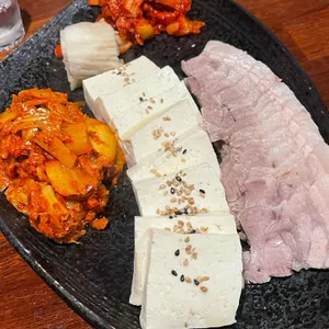 감성수작 더보스에이엠 사진