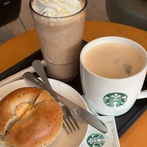 스타벅스 리뷰 사진