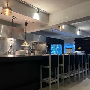 곡선 리뷰 사진