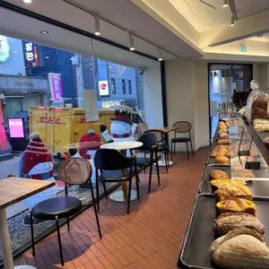 곤트란쉐리에 리뷰 사진