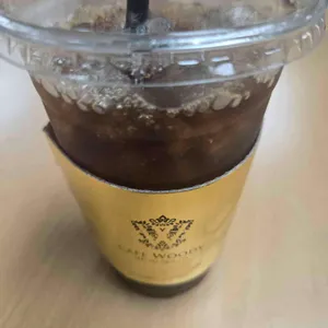 카페 우디 대표 사진
