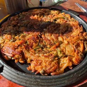 황금 손칼국수 간장게장 사진