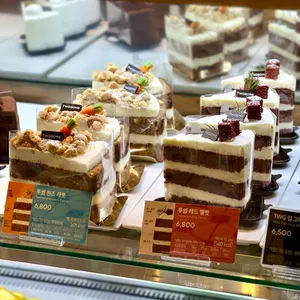 투썸플레이스 리뷰 사진