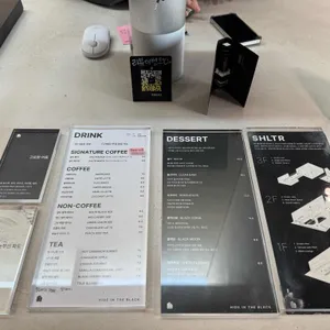 SHLTR [셜터] 리뷰 사진