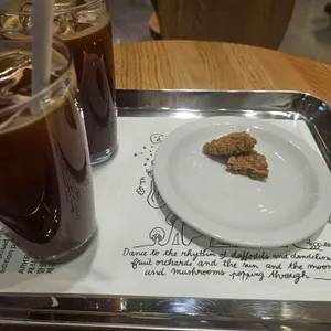 아르켓 카페 리뷰 사진