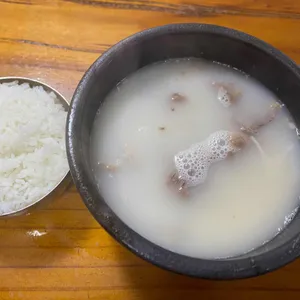 본가설렁탕 사진