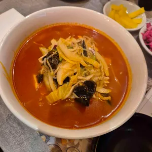 홍유단 대표 사진