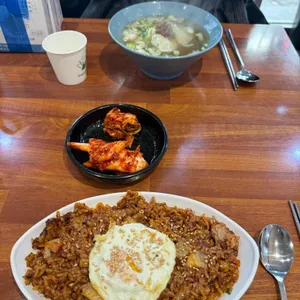 꾸왁칼국수 대표 사진