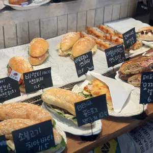 바지크 리뷰 사진