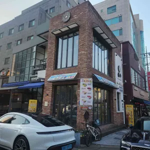 웁스 리뷰 사진