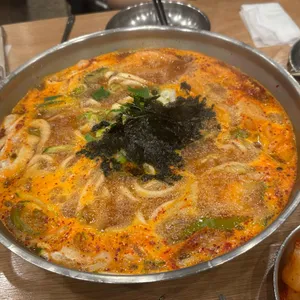 팔당원조칼제비칼국수 사진 1
