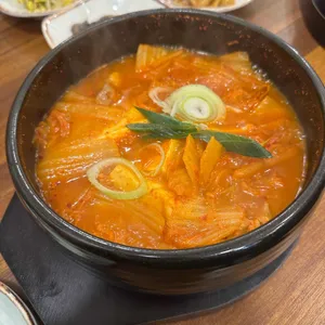 옥길자김치찌개김치찜 대표 사진