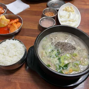 큰집 가마솥 순대국 사진 1