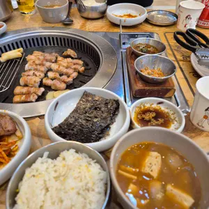 맛찬들왕소금구이 사진