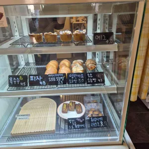 카페 턴온 리뷰 사진